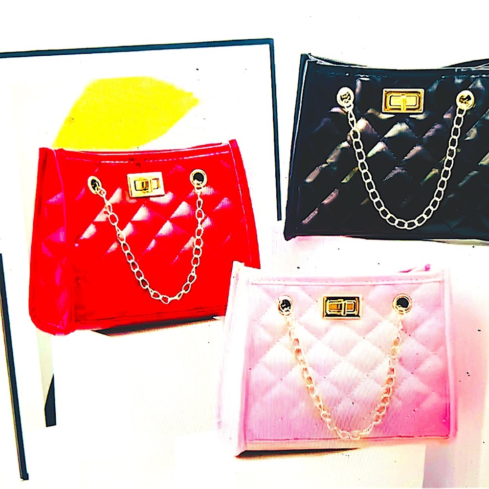 Casual faux leather crossbody bag very stylish